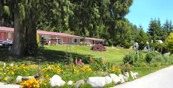 Welcome to Seaside Villa Motel in beautiful PowellRiver, BC